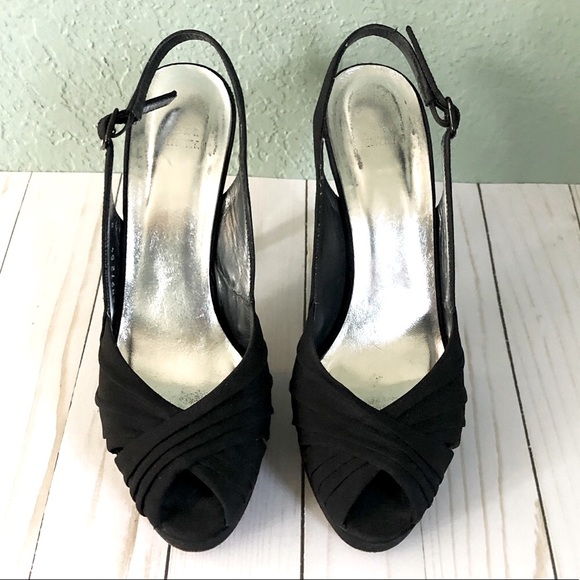 Stuart Weitzman Platform Heels - Picture 1 of 8